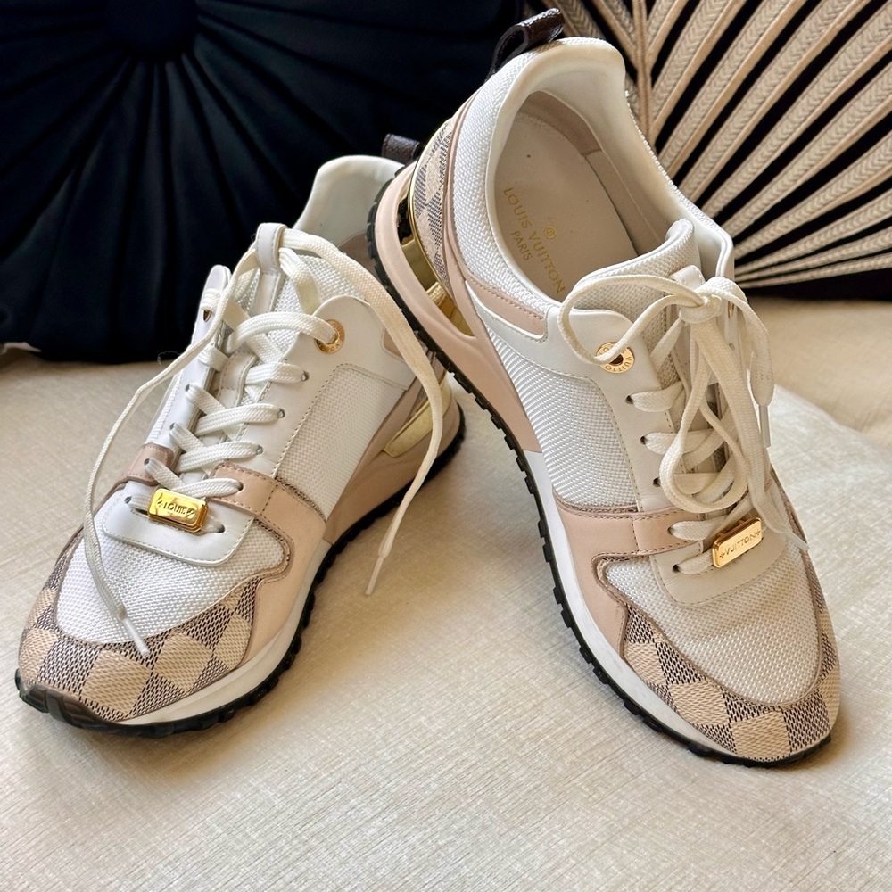 Louis Vuitton Damier print sneakers